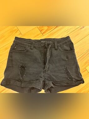 KanCan Jean Shorts Black Denim Distressed Cuffed Size W11 29